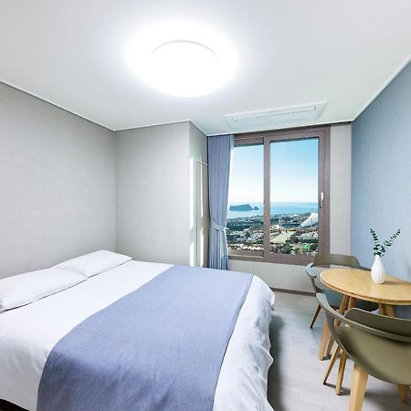 Bridge Residence Hotel Seogwipo Eksteriør bilde