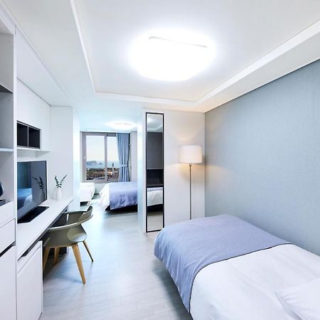 Bridge Residence Hotel Seogwipo Eksteriør bilde