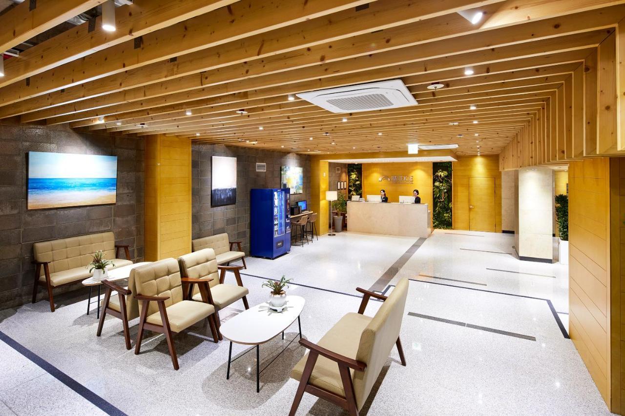 Bridge Residence Hotel Seogwipo Eksteriør bilde